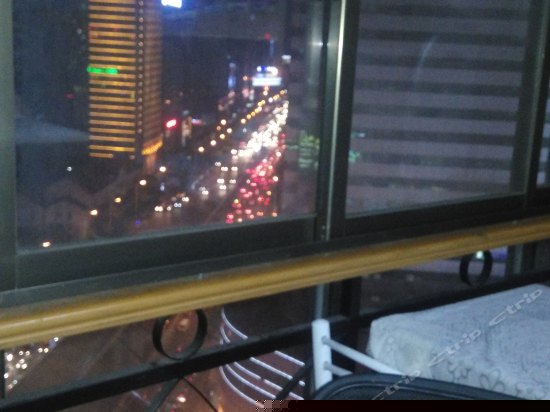 女生十人房（床位）