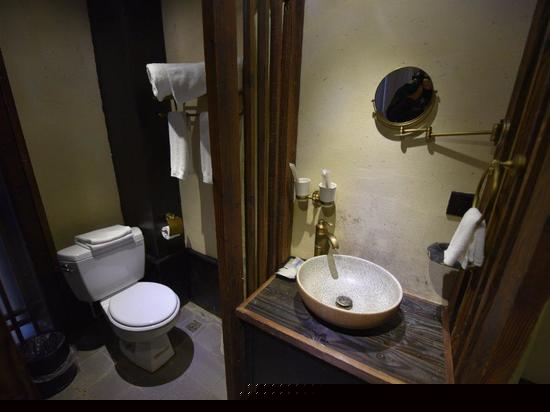 禅修生房（架子大套房）