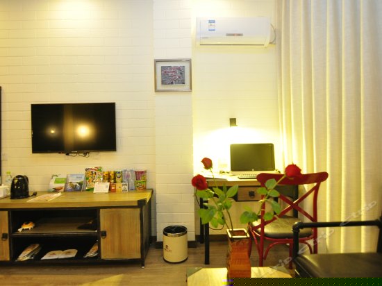 帝士空间大床房