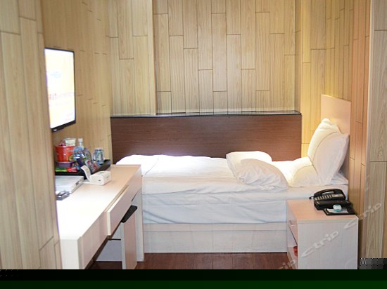 特价单间（无窗）