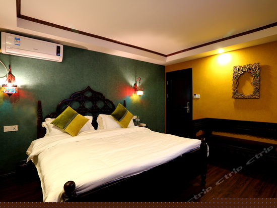 莲舍·泰式豪华房