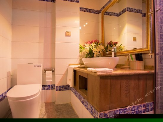 一楼中式特价大床