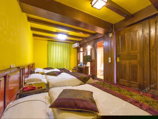 豪华榻榻米三人间