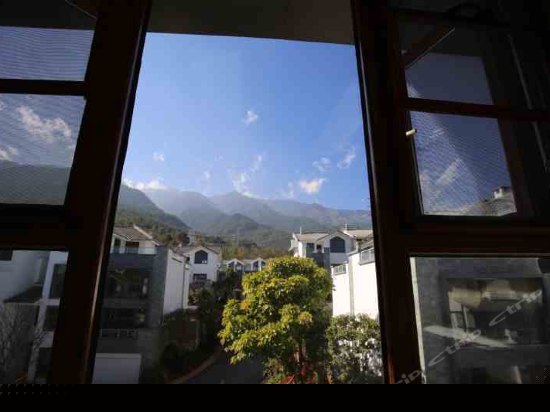 云雨多功能苍山观景套房