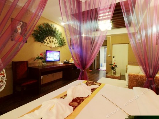 浪漫蜜月大床房