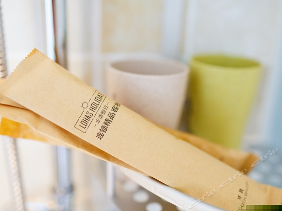 温馨阁楼上下铺