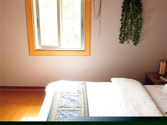 （月）观景木屋大床房