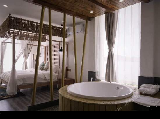 精品海景大床房