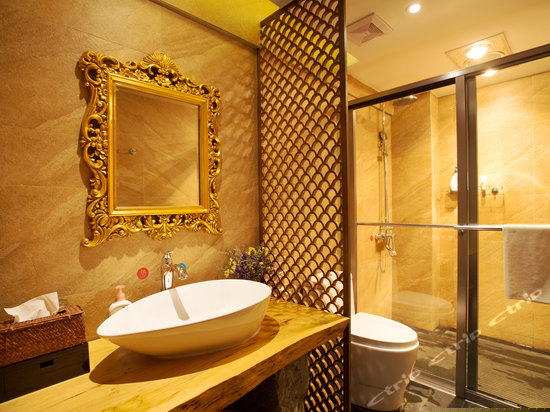 日式榻榻米豪华双人房