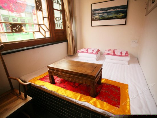 特色民俗土炕房