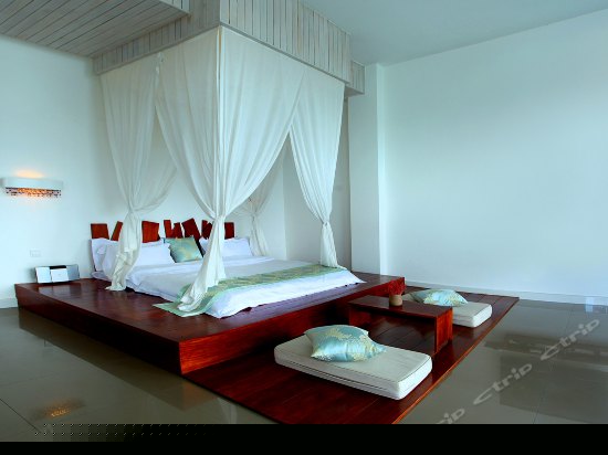 三世（豪华亲海露台大床房）