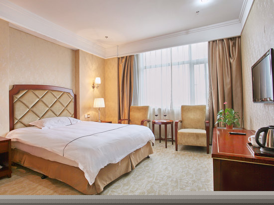 豪华大床房