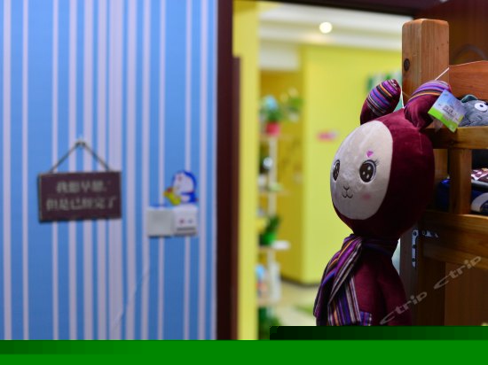 江景房八人间（床位房）