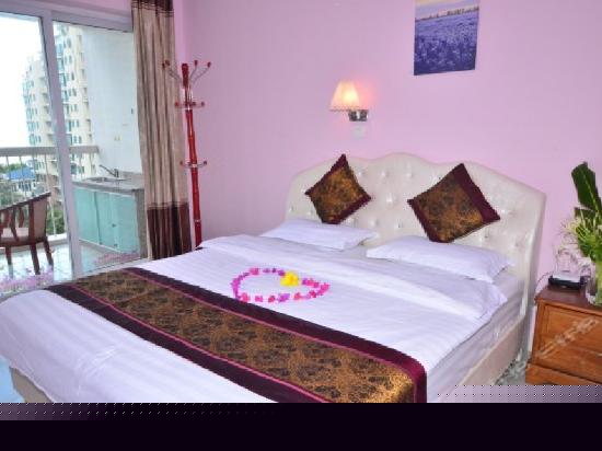 豪华园景大床房