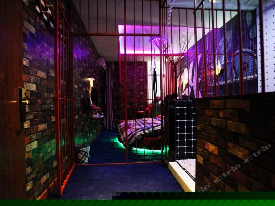 画地为牢情趣主题房(无窗)