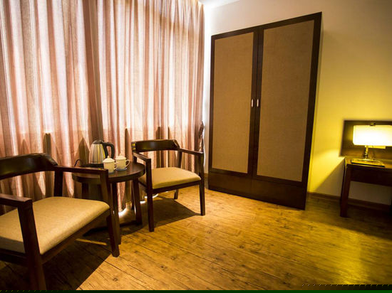 豪华园景双人间