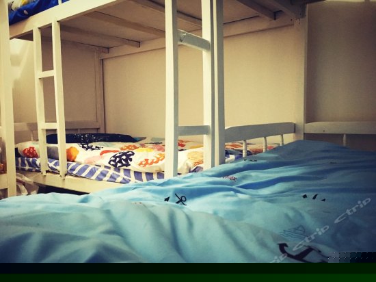 6床男女混合上铺