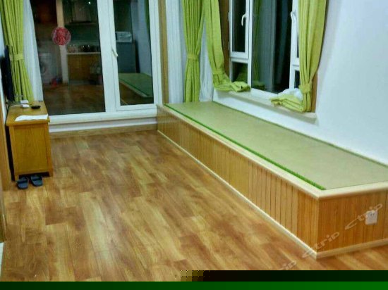 青山一居双床房