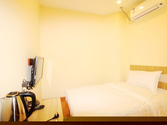 普通间(大床)(无窗)