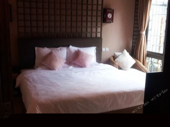 别苑木屋·套间