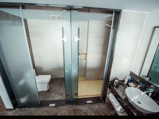 一楼海景亲水露台房（二号院）