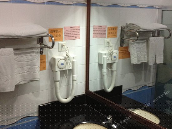 海威楼豪华海景房