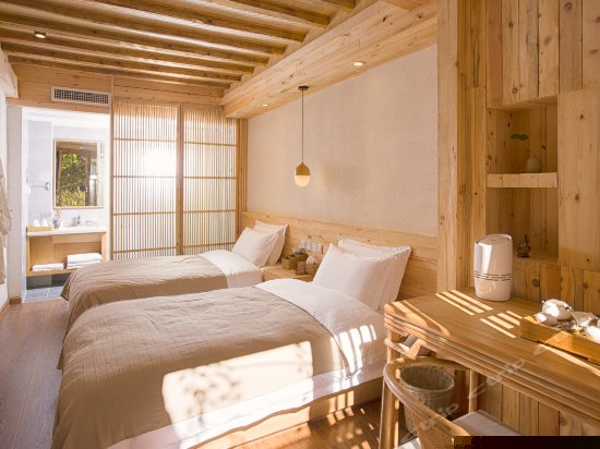 高山流水（标准间）