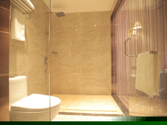 情侣单间（无窗）