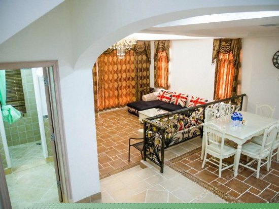 复式三房两厅别墅