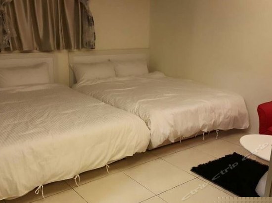 乡村浪漫四人房