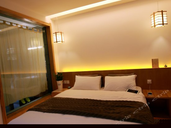温馨大床房