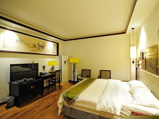 特价大床房（无窗）