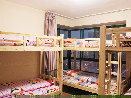 女生六人间(床位)