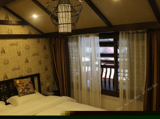 柏龙水榭商务套房