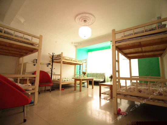 阳光6人间上下铺（床位房）