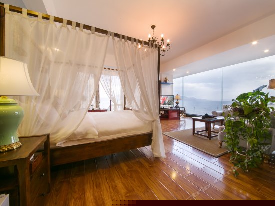 270度海上开放式套房