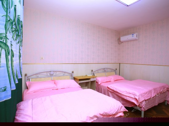 商务飘窗标准间