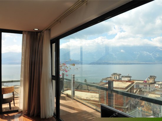 逸海-海景大床房