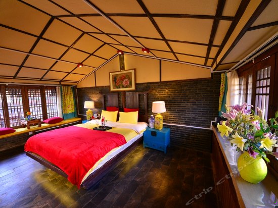 青城观景大床房