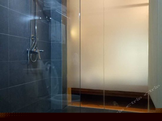 景保寨店亲子房