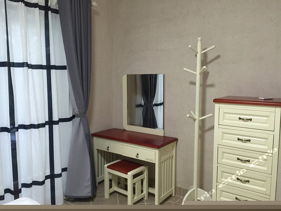 海燕洋房三房二厅