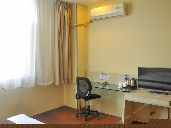 零压高级大床房