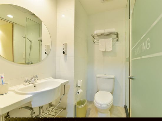 特价大床房(无窗）