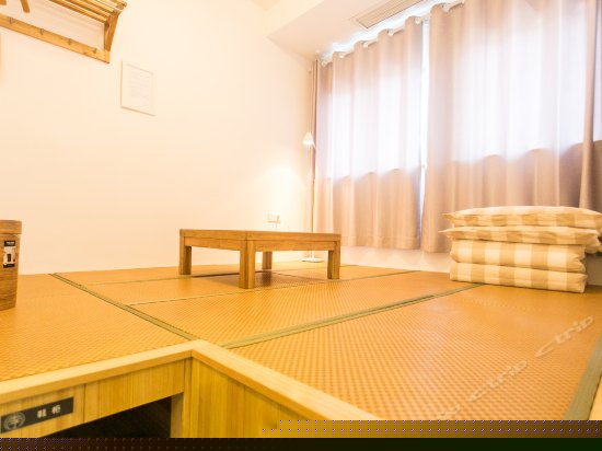 半糖-榻榻米大床房