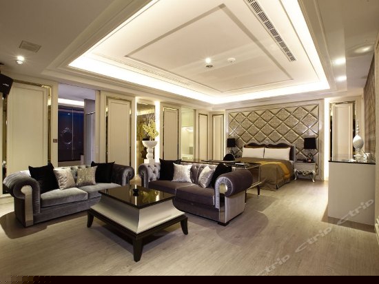 尊荣皇家商务房