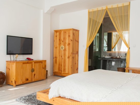 亲水海景落地窗大床房（风花1）