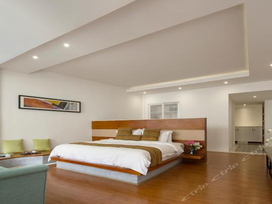 180度海景花园亲水大床房