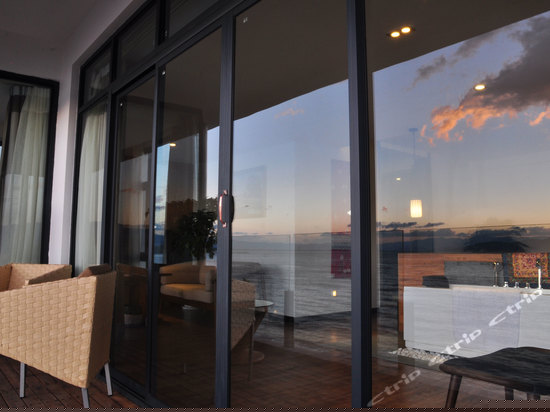 超级海景大床房