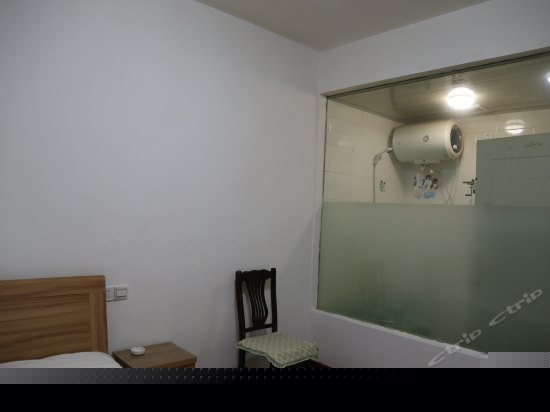 标准大床房(无窗)