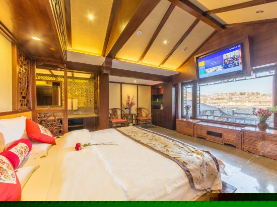 豪华景观蜜月房